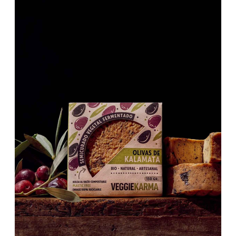 FORMATGE VEGÀ  SEMICURAT AMB OLIVES DE KALAMATA 150G
